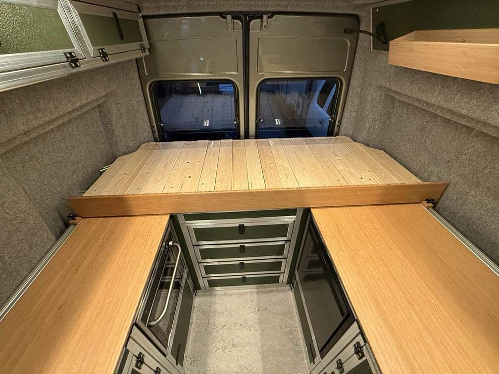Mercedes Sprinter Bed Slide-out Flares 4x4